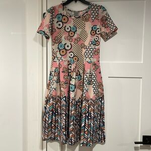 Lularoe Amelia dress size medium